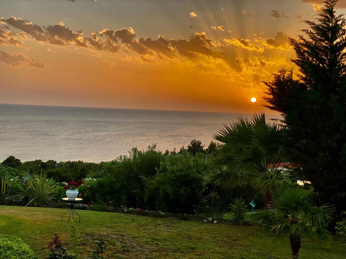 Villa Aegean Pearl à Possidi Extérieur photo